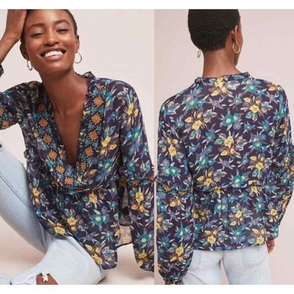 Anthropologie Meadow Rue Strasser Floral Blouse embroidered beaded size medium
